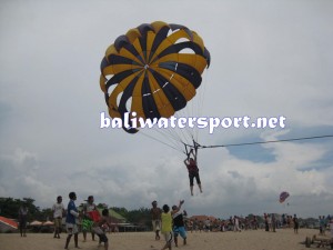 parasailing-tanjung-benoa3 parasailing-tanjung-benoa3